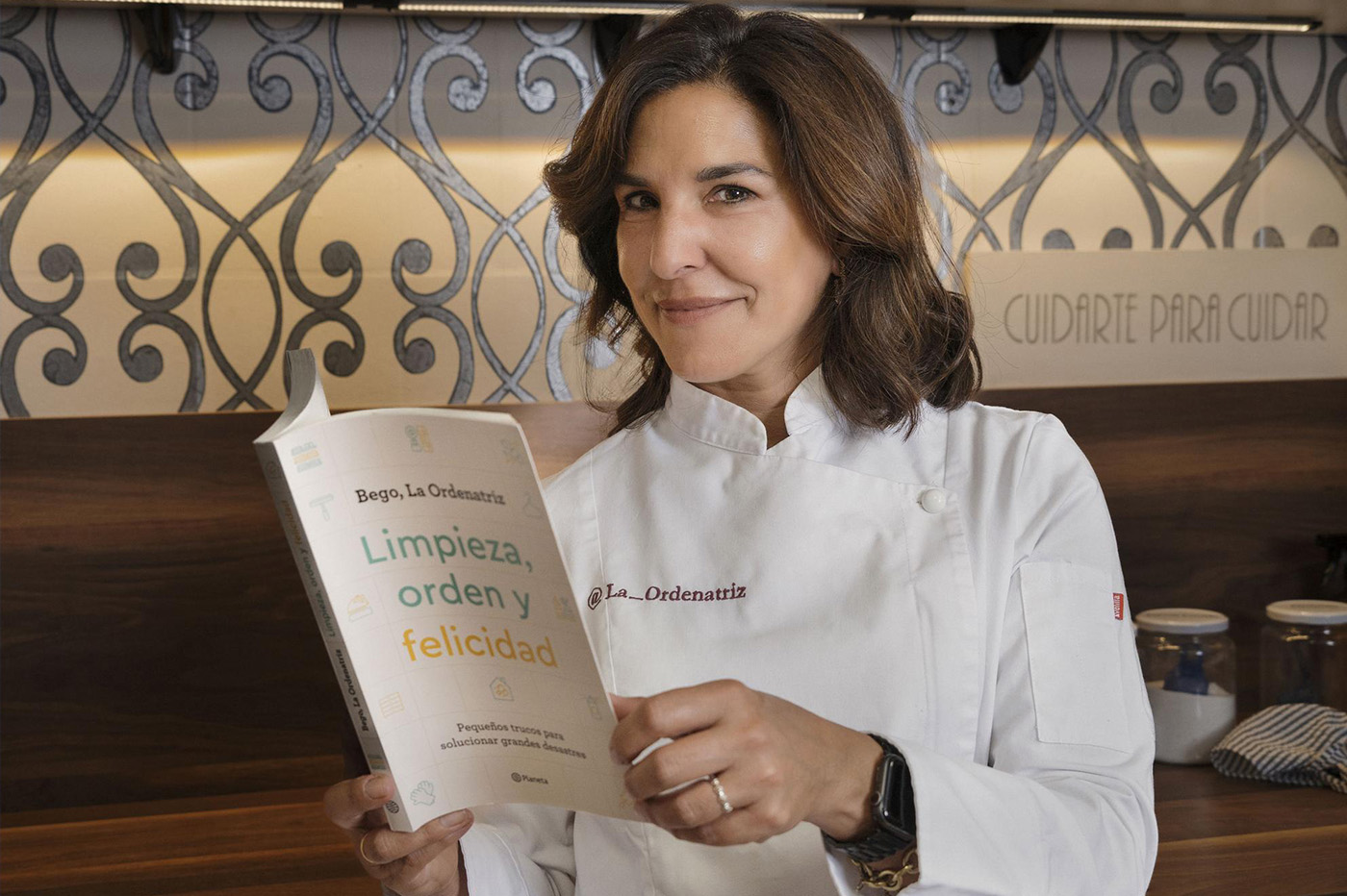 Crítica La Ordenatriz